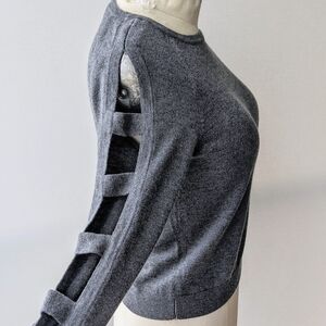 Milly Open Bar Long-Sleeve Pullover